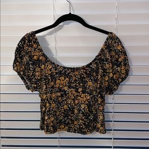 Wild fable floral crop top